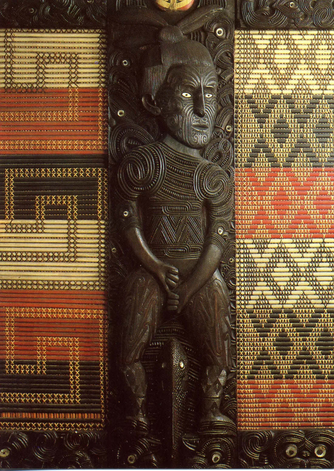 Maui pulls Te-Ilka-a-Maui to the surface, carving (detail view)