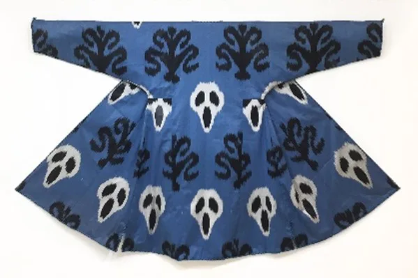Mantel Scream von Dilyara Kaipova