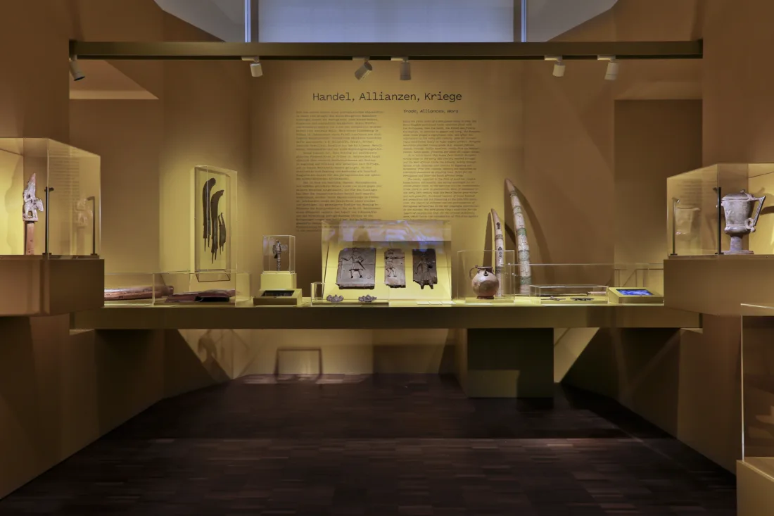 exhibition space Benin. Stolen History