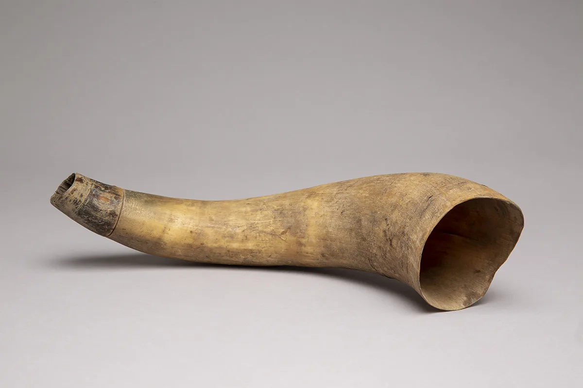 Foghorn, Hallig Gröde, Germany, before 1924, Wadden Sea, Cow horn, shell