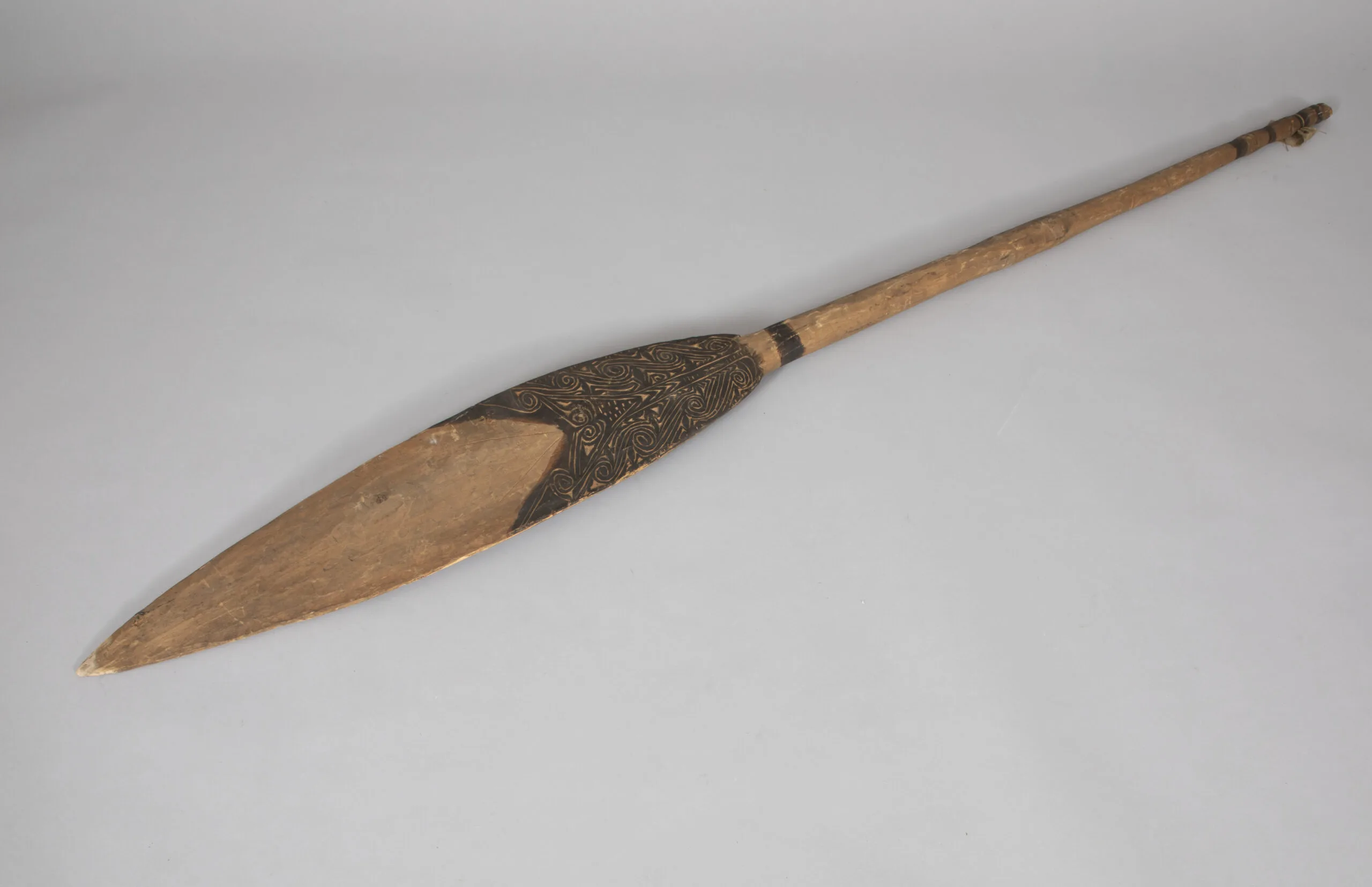 Paddle, Irian Jaya, before 1916, Pacific Ocean